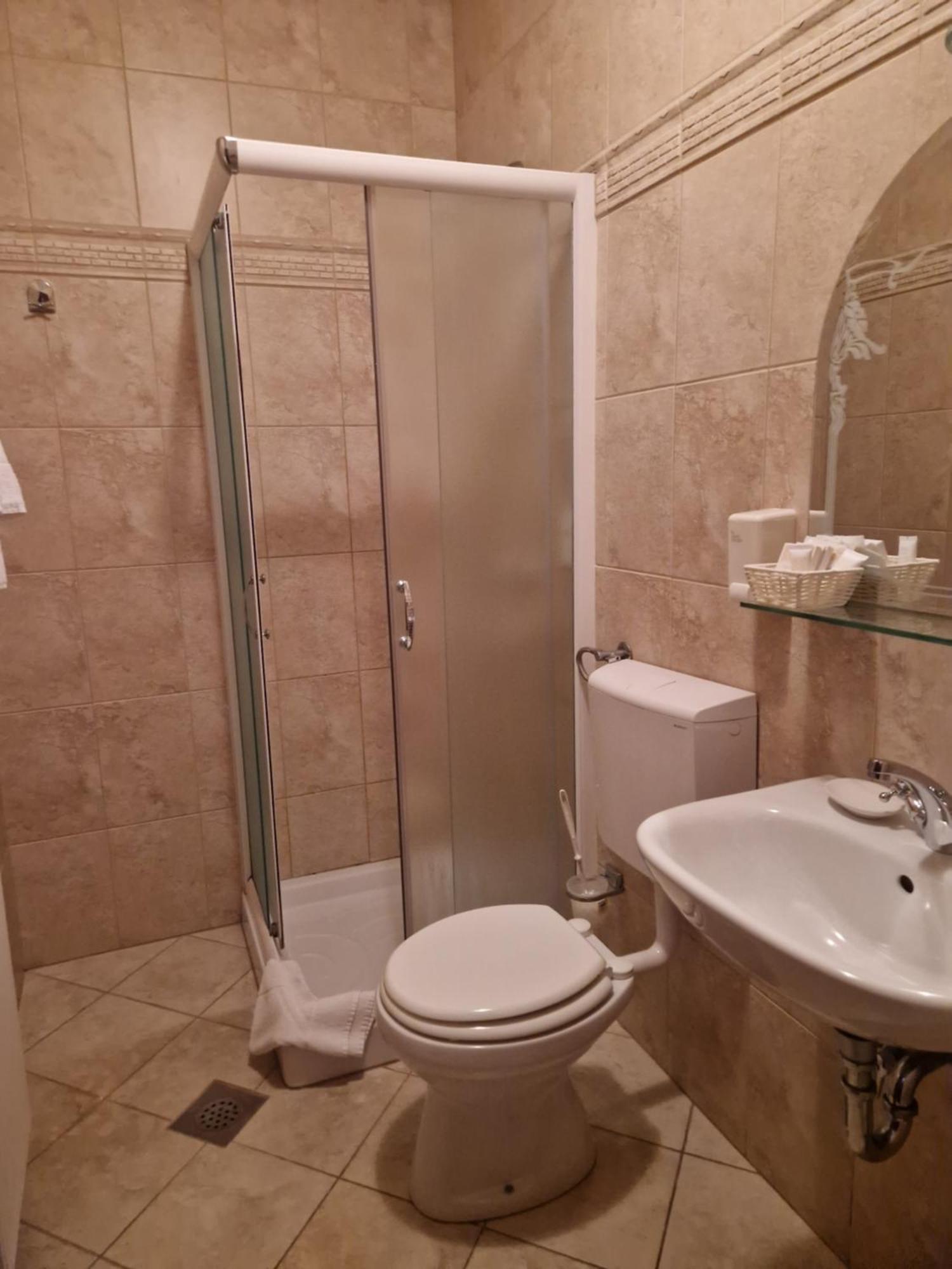 Hotel Grande Celje Chambre photo